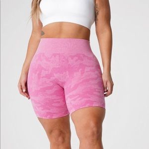 NVGTN Bubble Gum Pink Camo Seamless Shorts